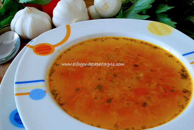 Sopa de tomates