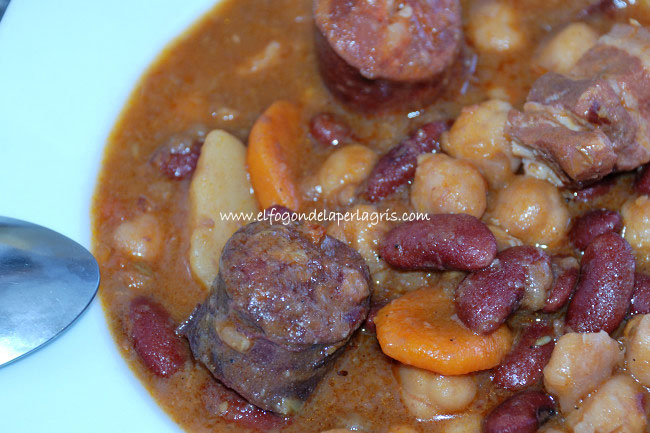 Potaje de garbanzos y judías de la abuela